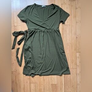 Chic Olive Midi Dress with Waist Tie Size L